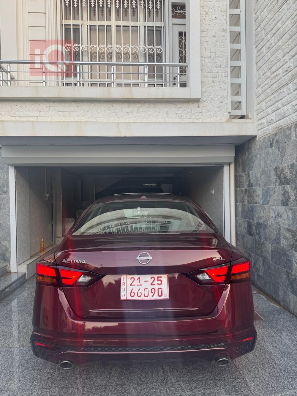 Nissan Altima